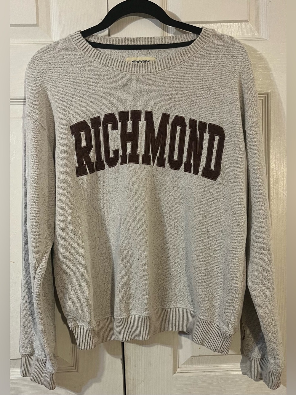 New York Popular Richmond Graphic Crew Neck Sweater Size Medium Unisex